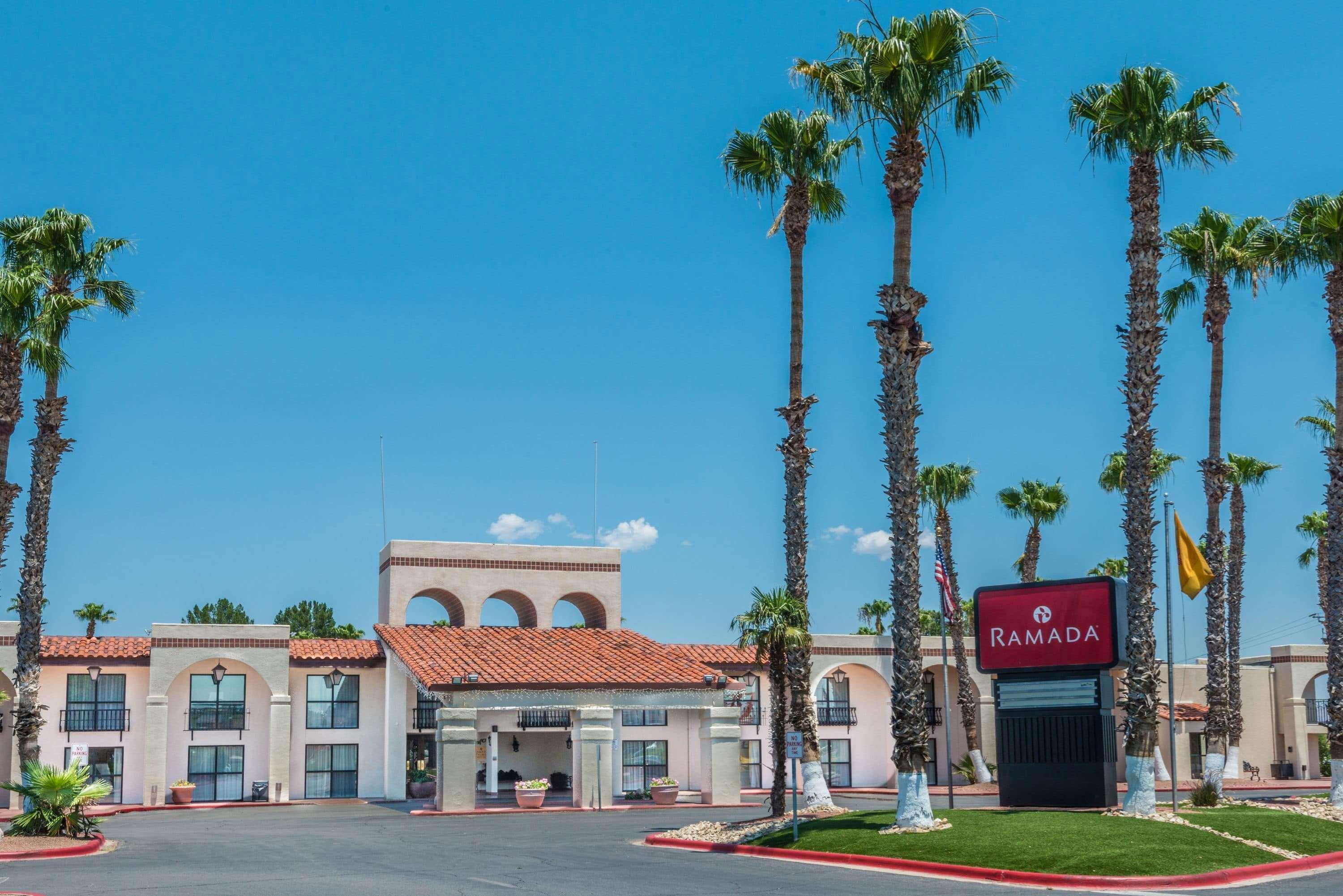 Ramada By Wyndham Las Cruces Hotel & Conference Center Dış mekan fotoğraf