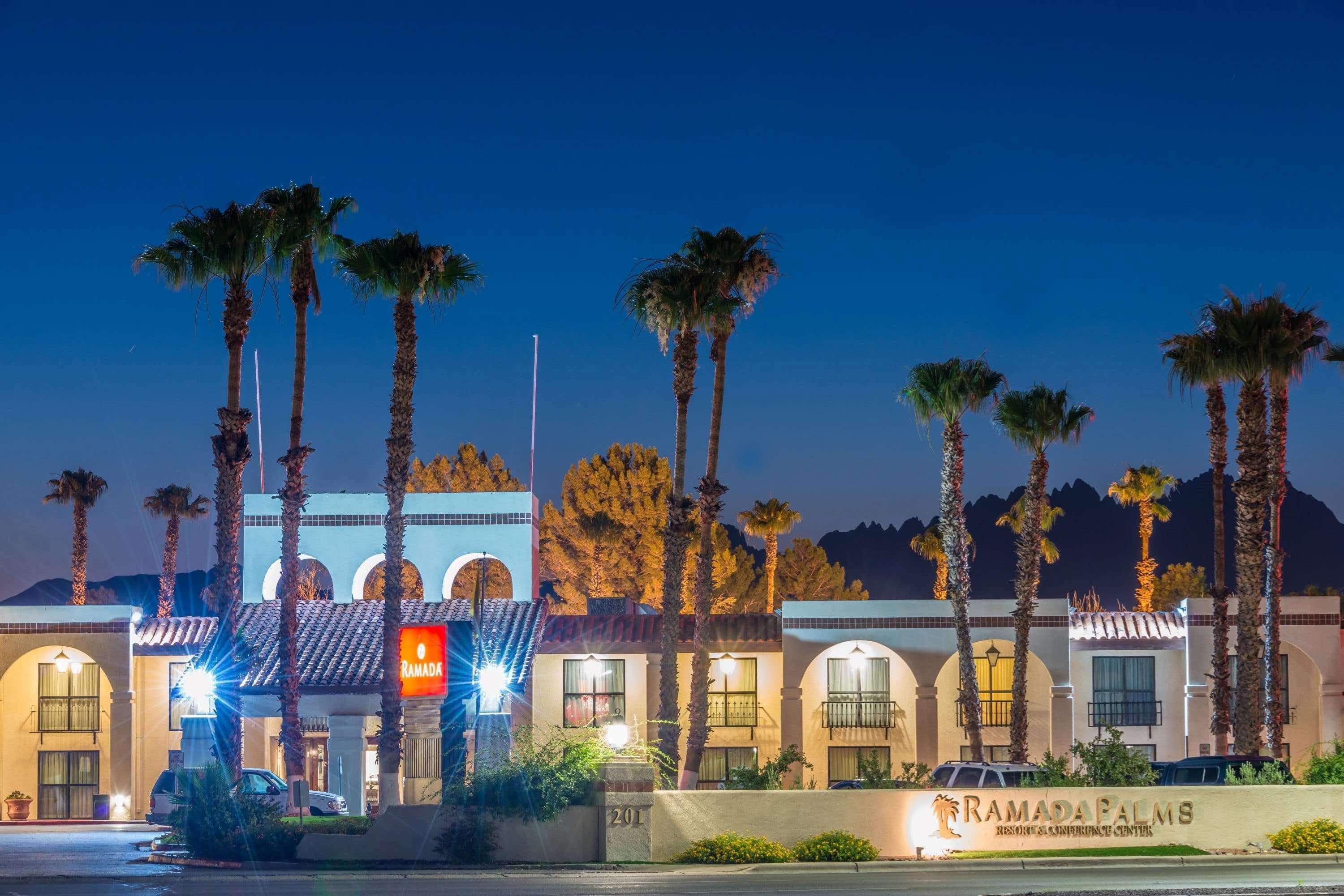 Ramada By Wyndham Las Cruces Hotel & Conference Center Dış mekan fotoğraf