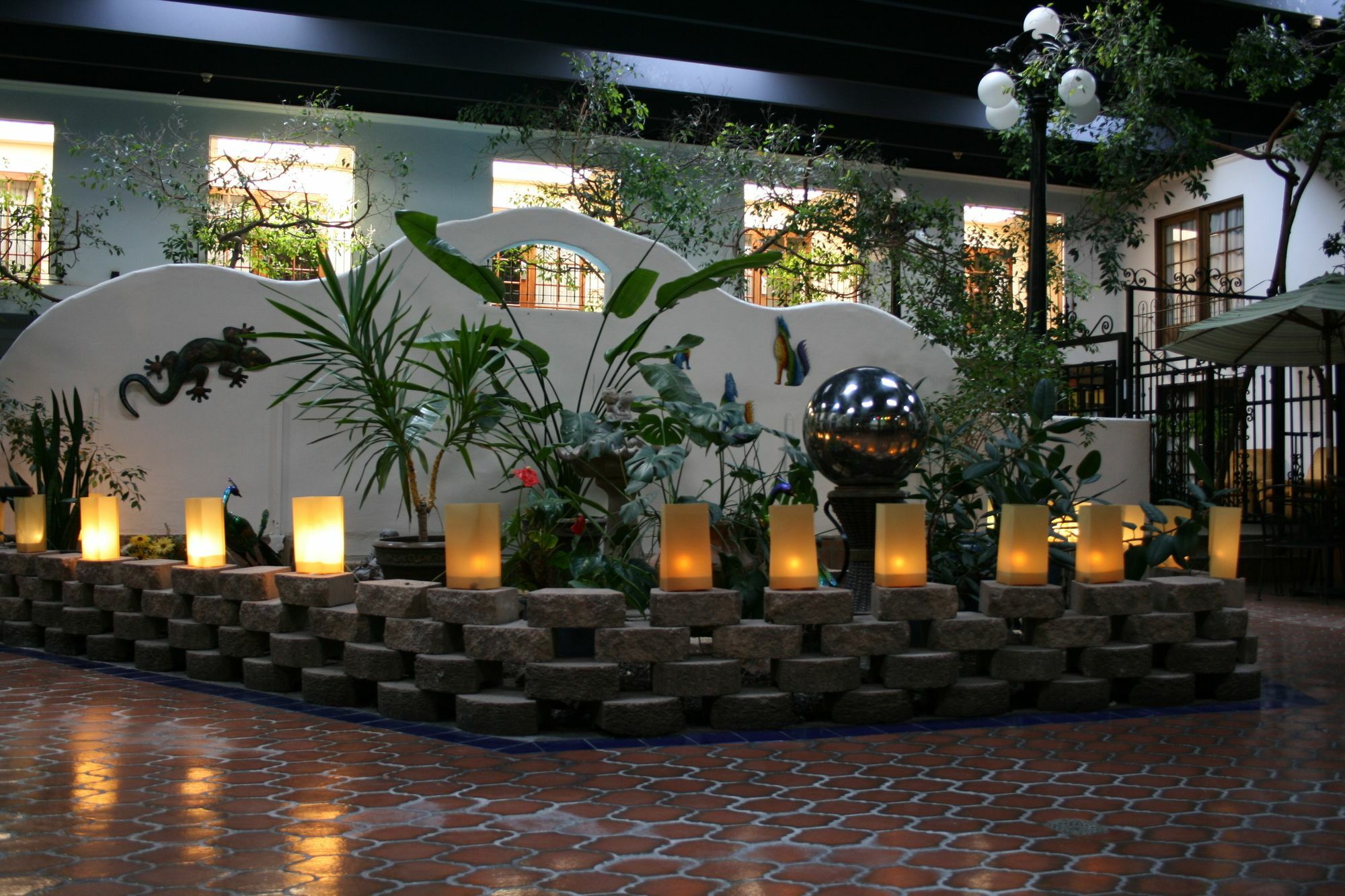 Ramada By Wyndham Las Cruces Hotel & Conference Center Dış mekan fotoğraf