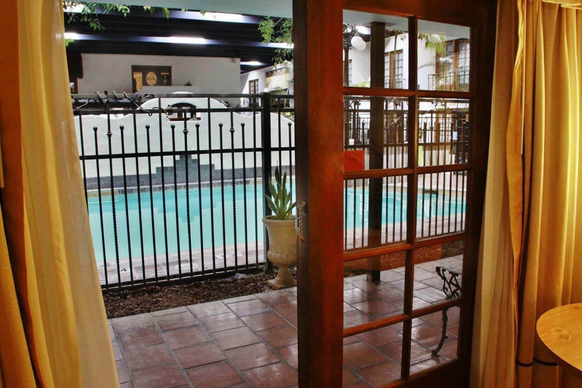 Ramada By Wyndham Las Cruces Hotel & Conference Center Dış mekan fotoğraf